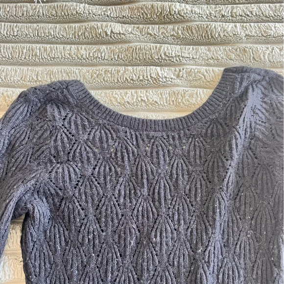 Abercrombie & Fitch Scoop Neck Slim Fit Sweater- M - Picture 4 of 7